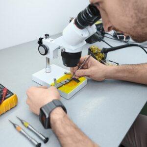 Microscopes & Lances